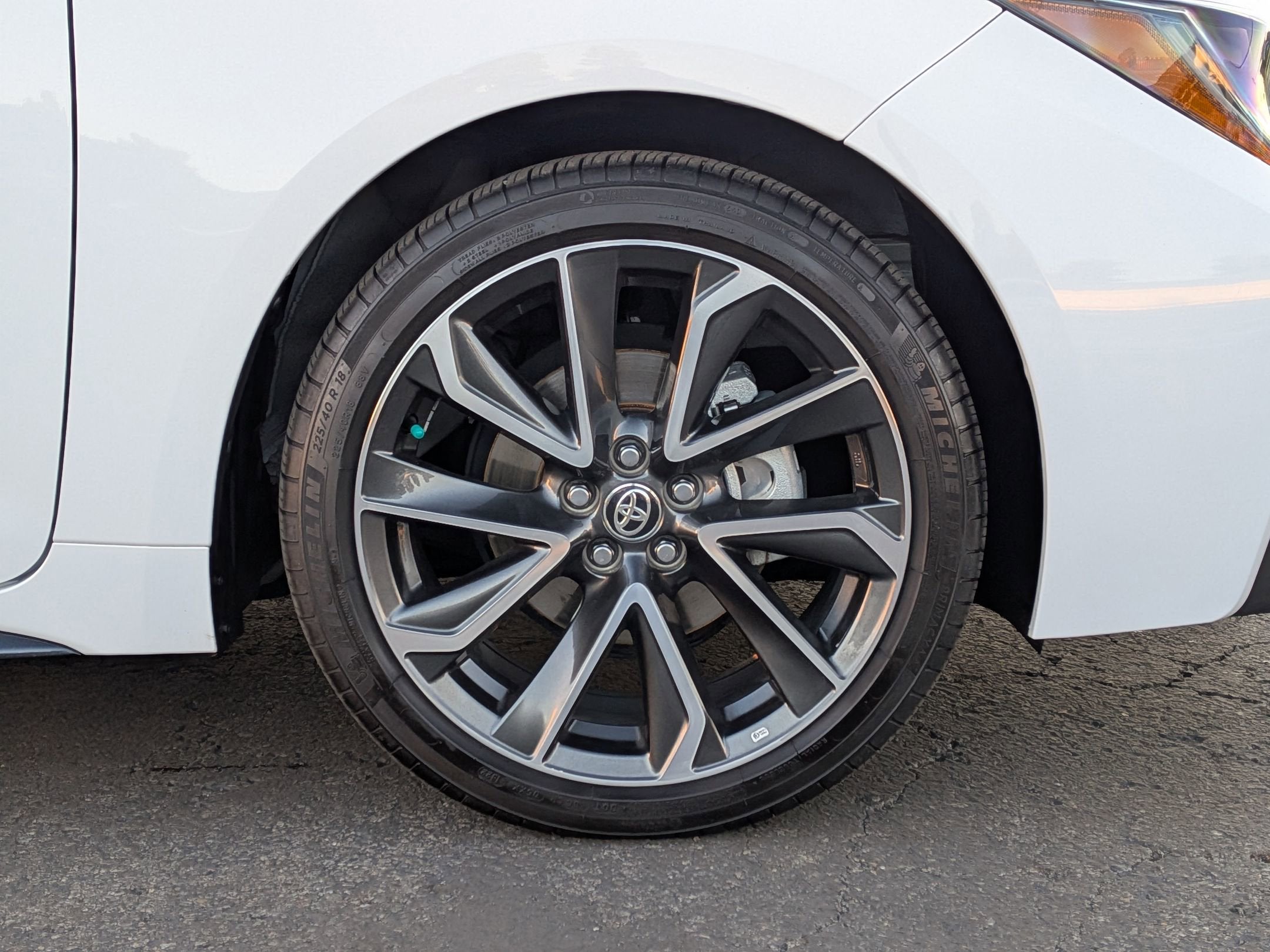 2022 Toyota COROLLA SE