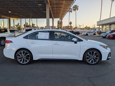 2022 Toyota COROLLA SE