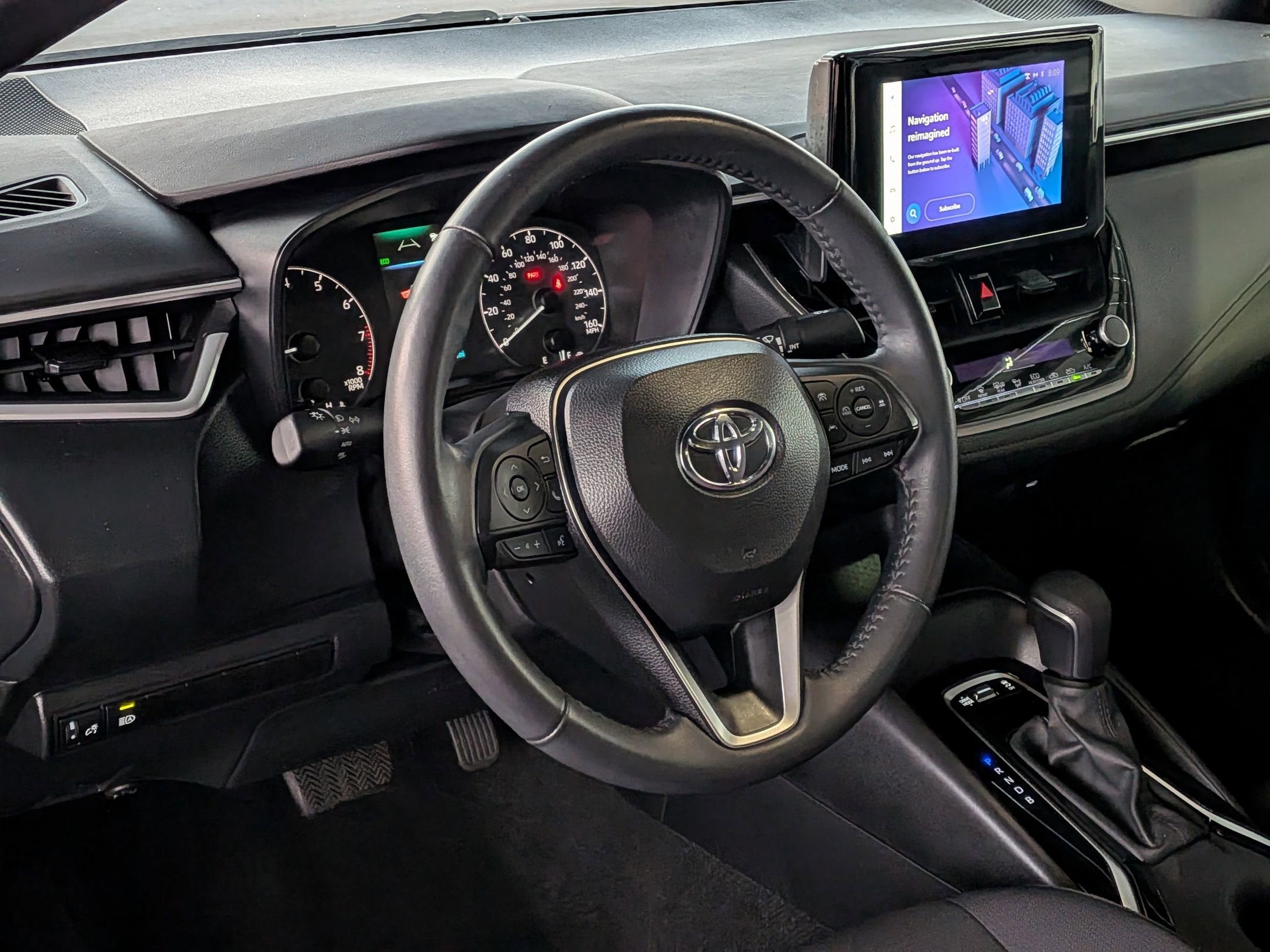 2024 Toyota COROLLA SE