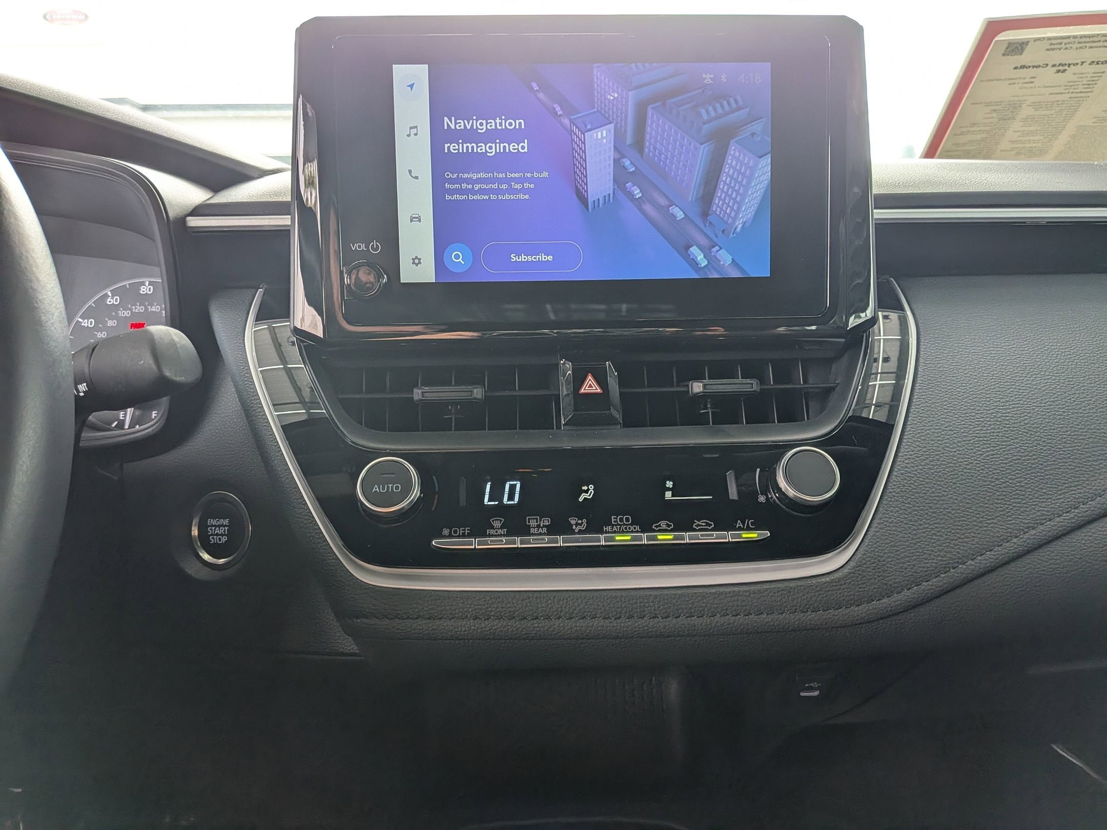 2025 Toyota COROLLA SE