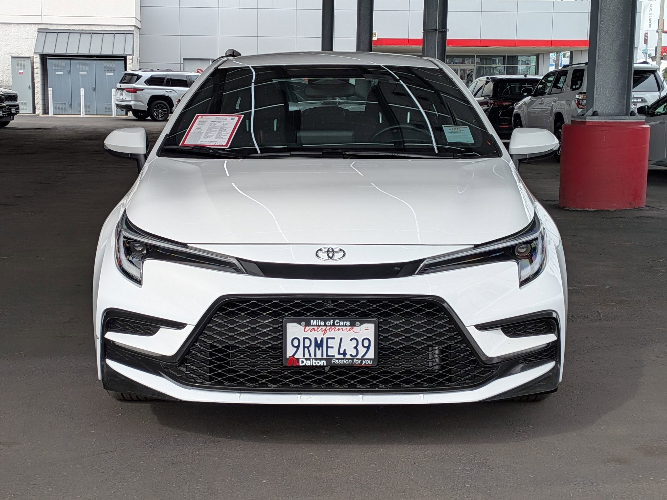 2025 Toyota COROLLA SE