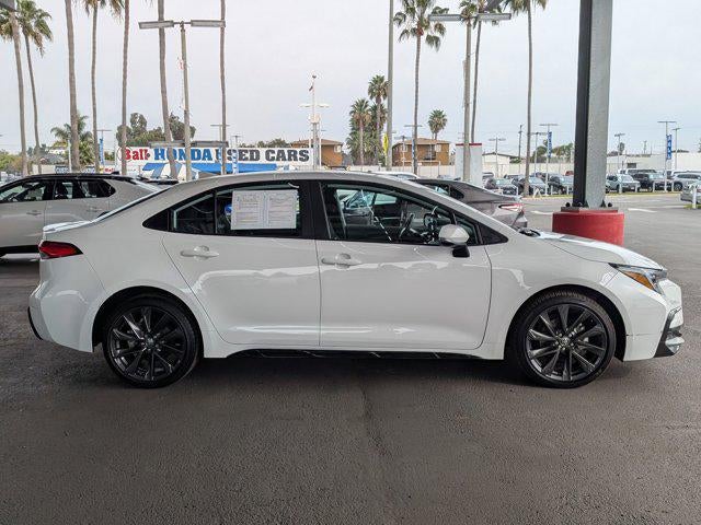 2025 Toyota COROLLA SE