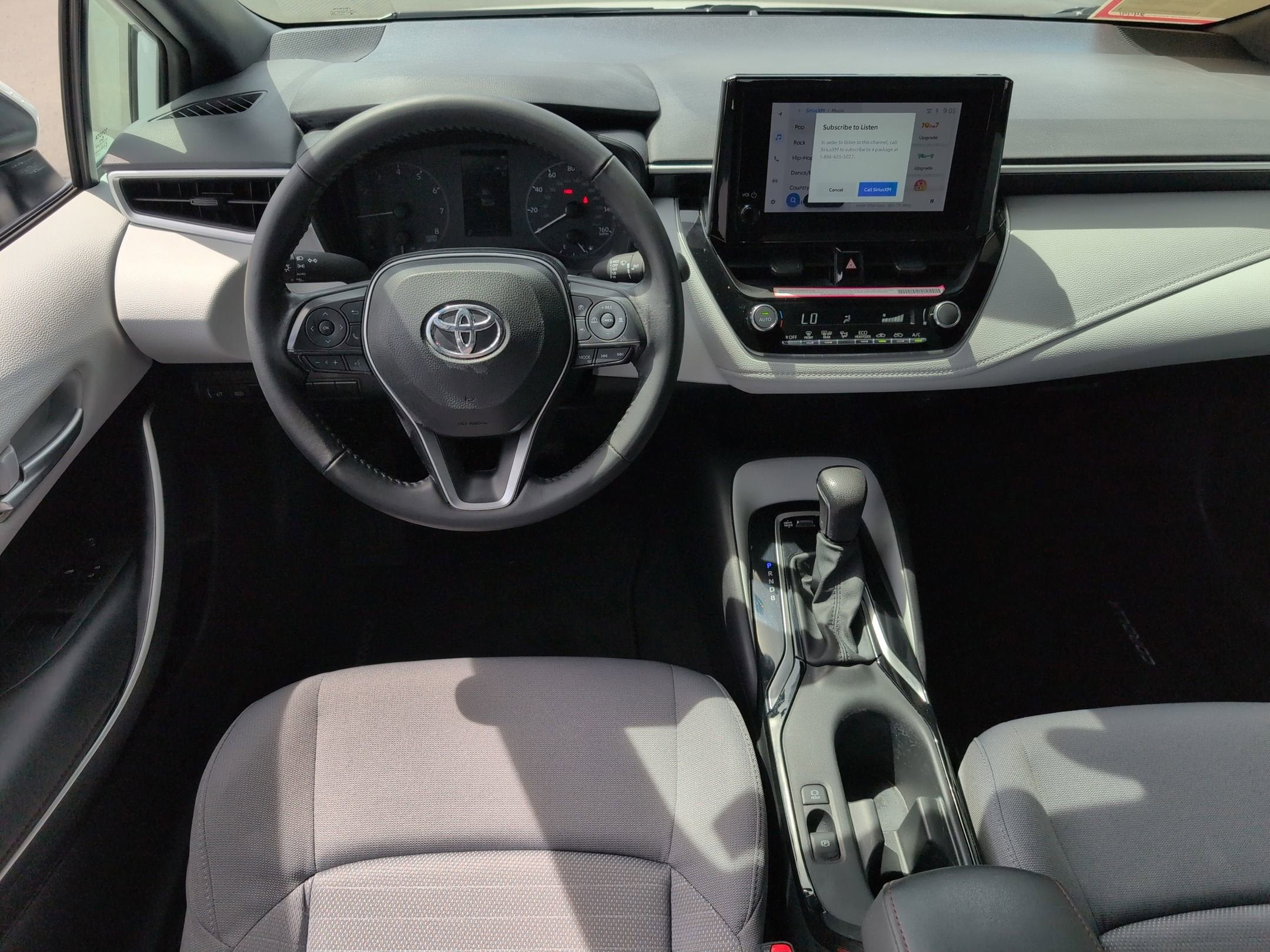 2024 Toyota COROLLA SE