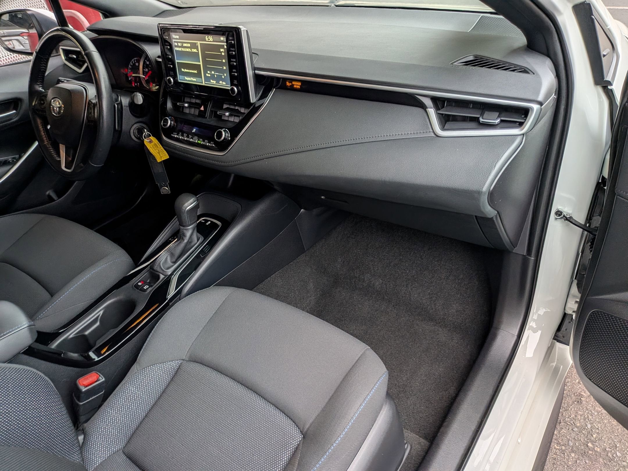 2020 Toyota COROLLA SE