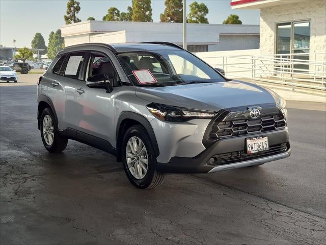 2026 Toyota Corolla Cross LE