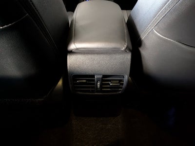 2024 Toyota COROLLA CROSS HV Hybrid XSE