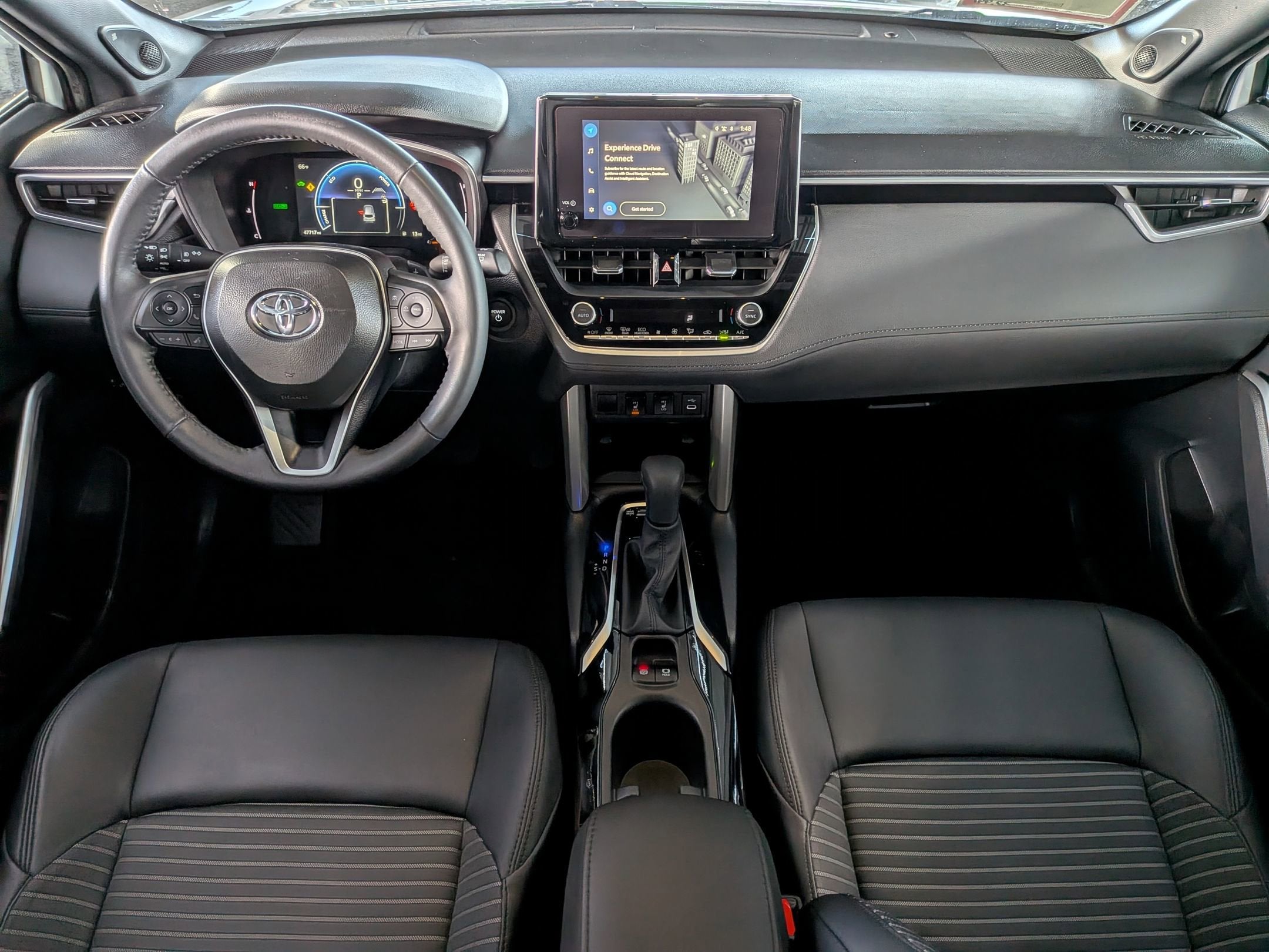 2024 Toyota COROLLA CROSS HV Hybrid XSE