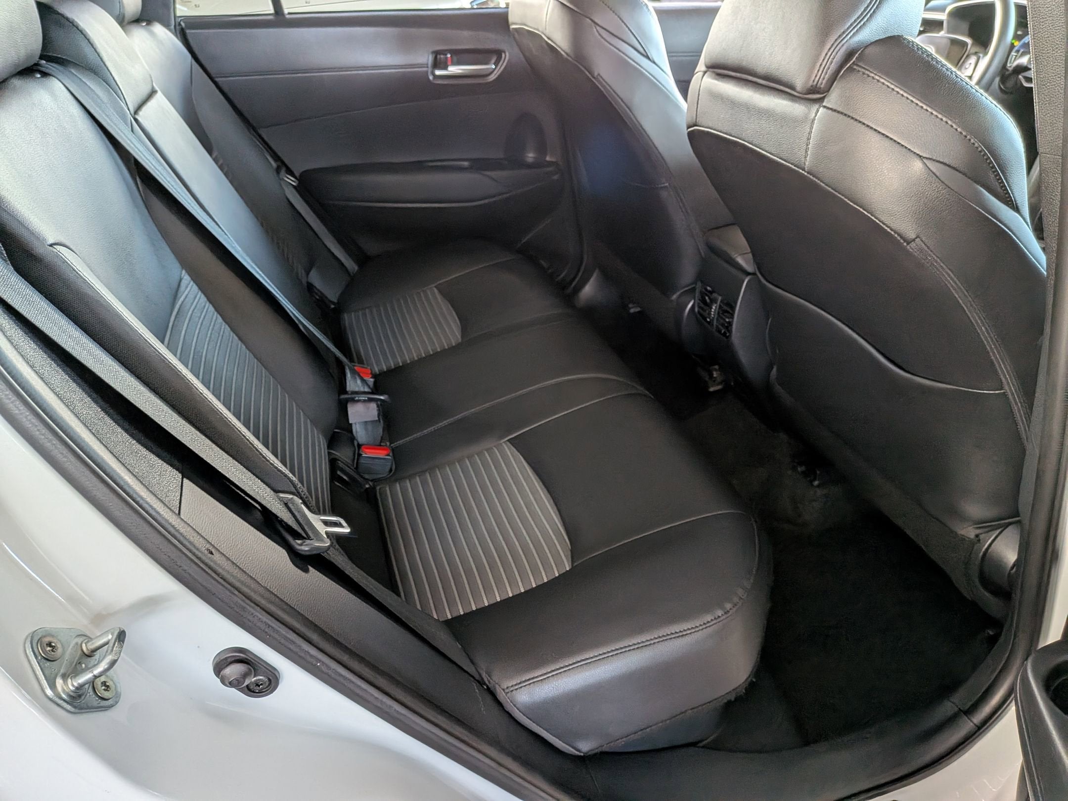 2024 Toyota COROLLA CROSS HV Hybrid XSE