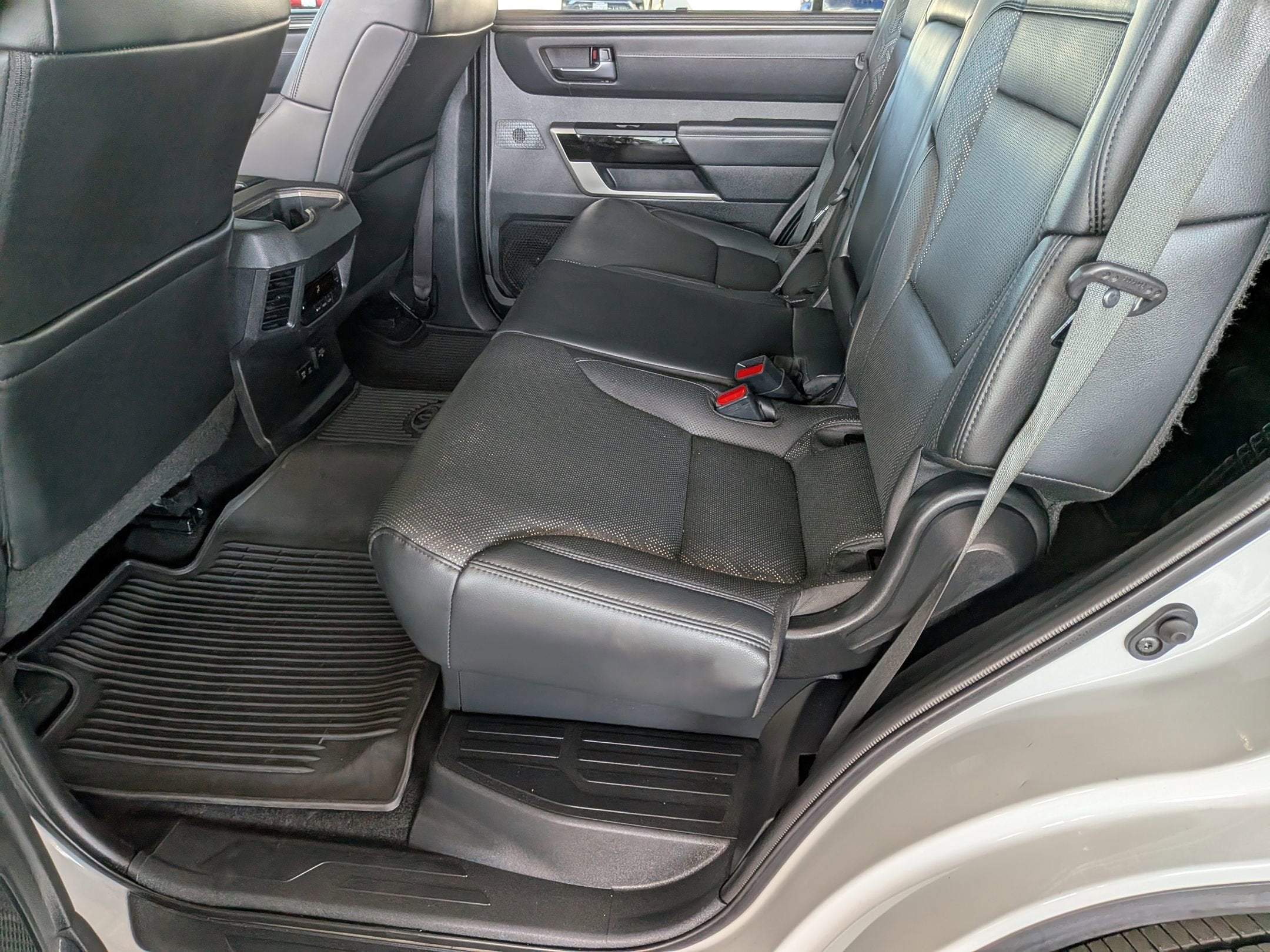 2024 Toyota SEQUOIA 4WD Limited