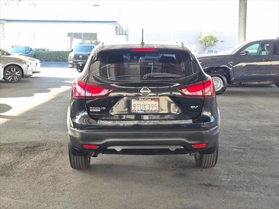 2018 Nissan Rogue Sport SV