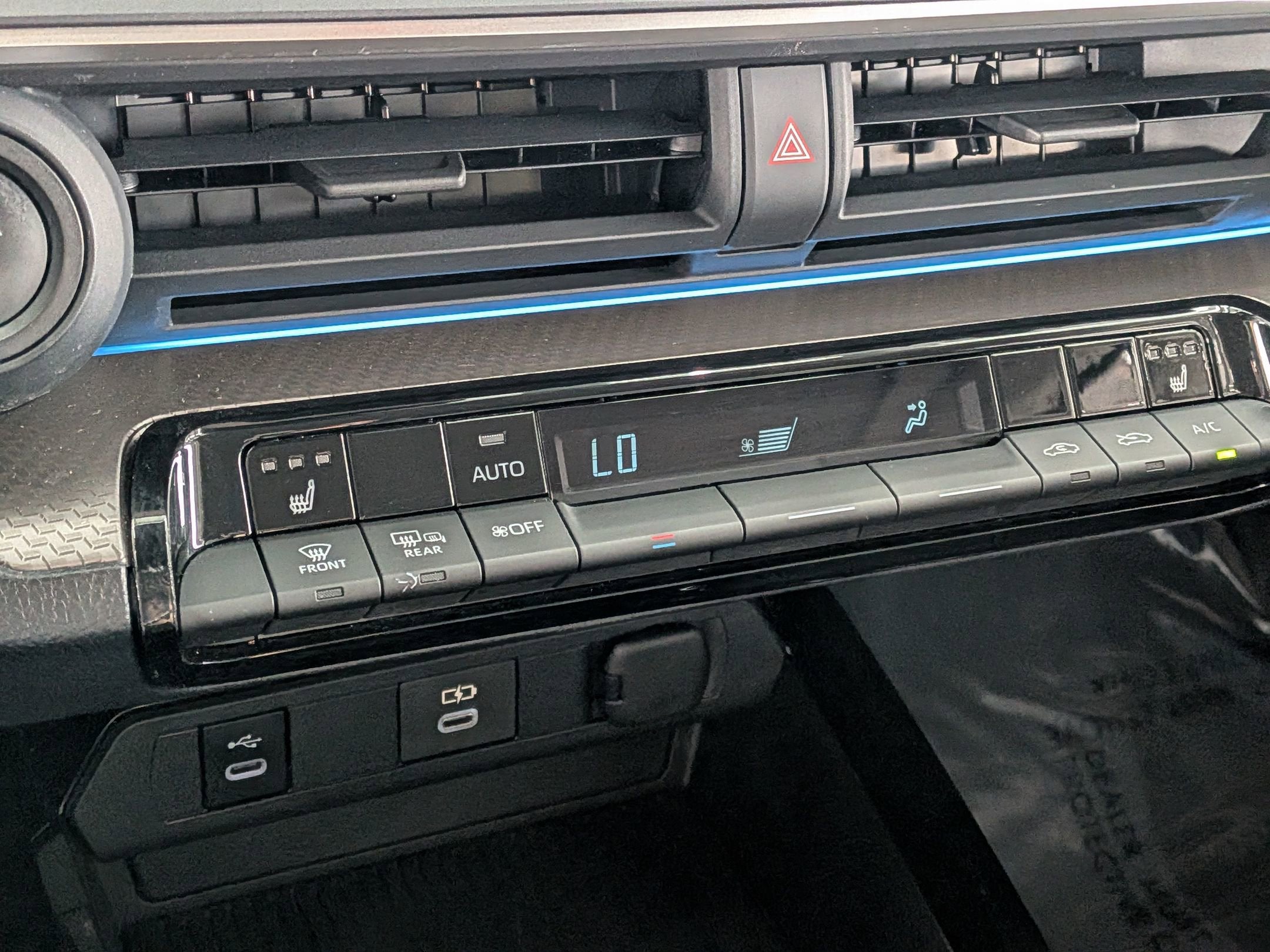 2023 Toyota Prius XLE