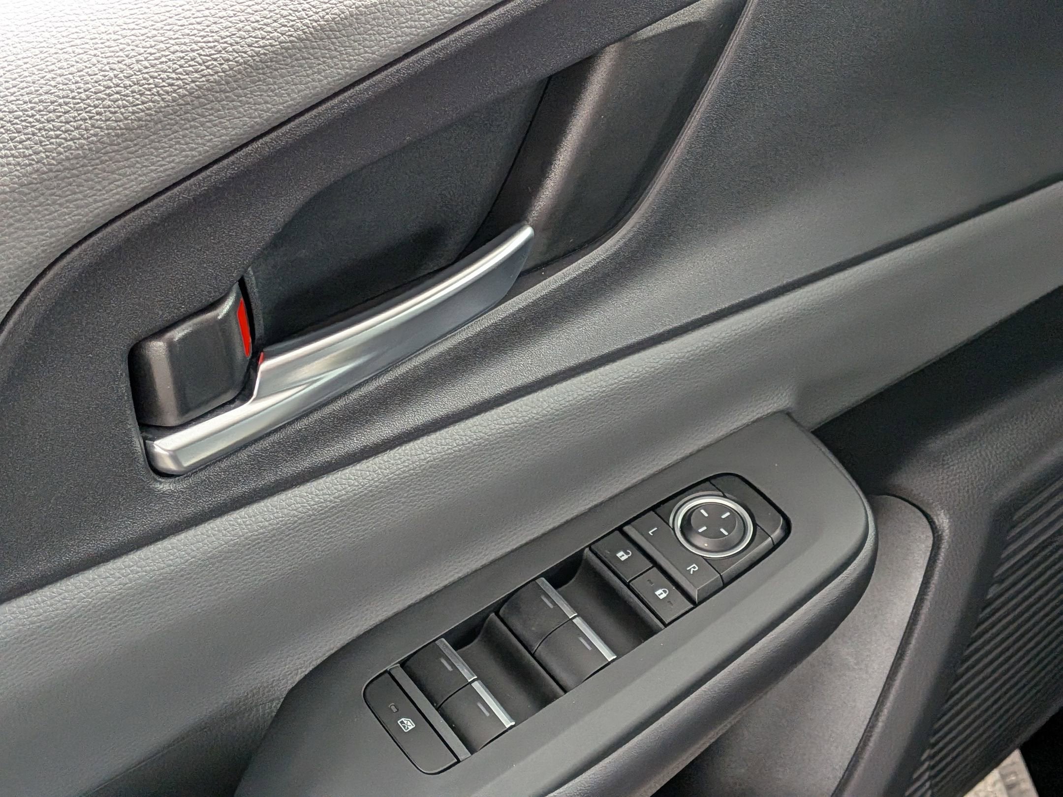 2023 Toyota Prius XLE