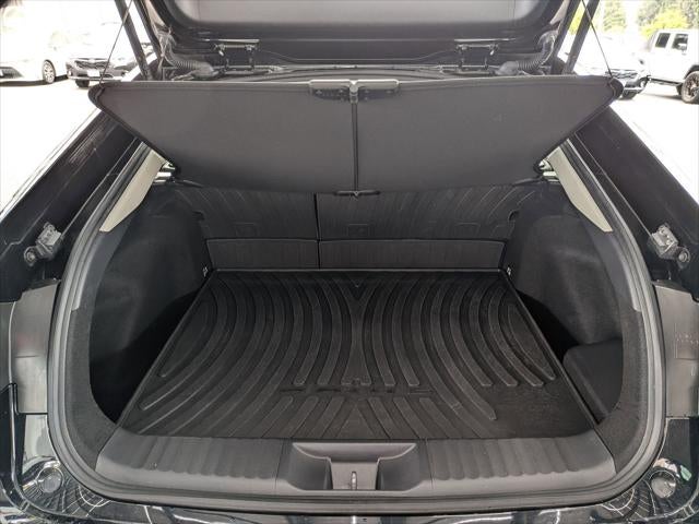 2023 Toyota Prius XLE