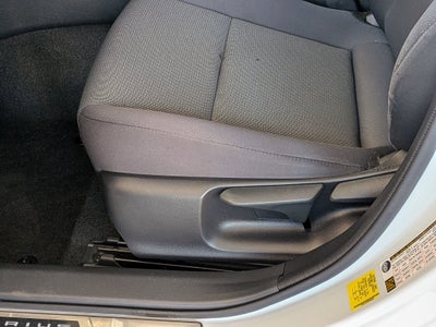 2023 Toyota PRIUS LE