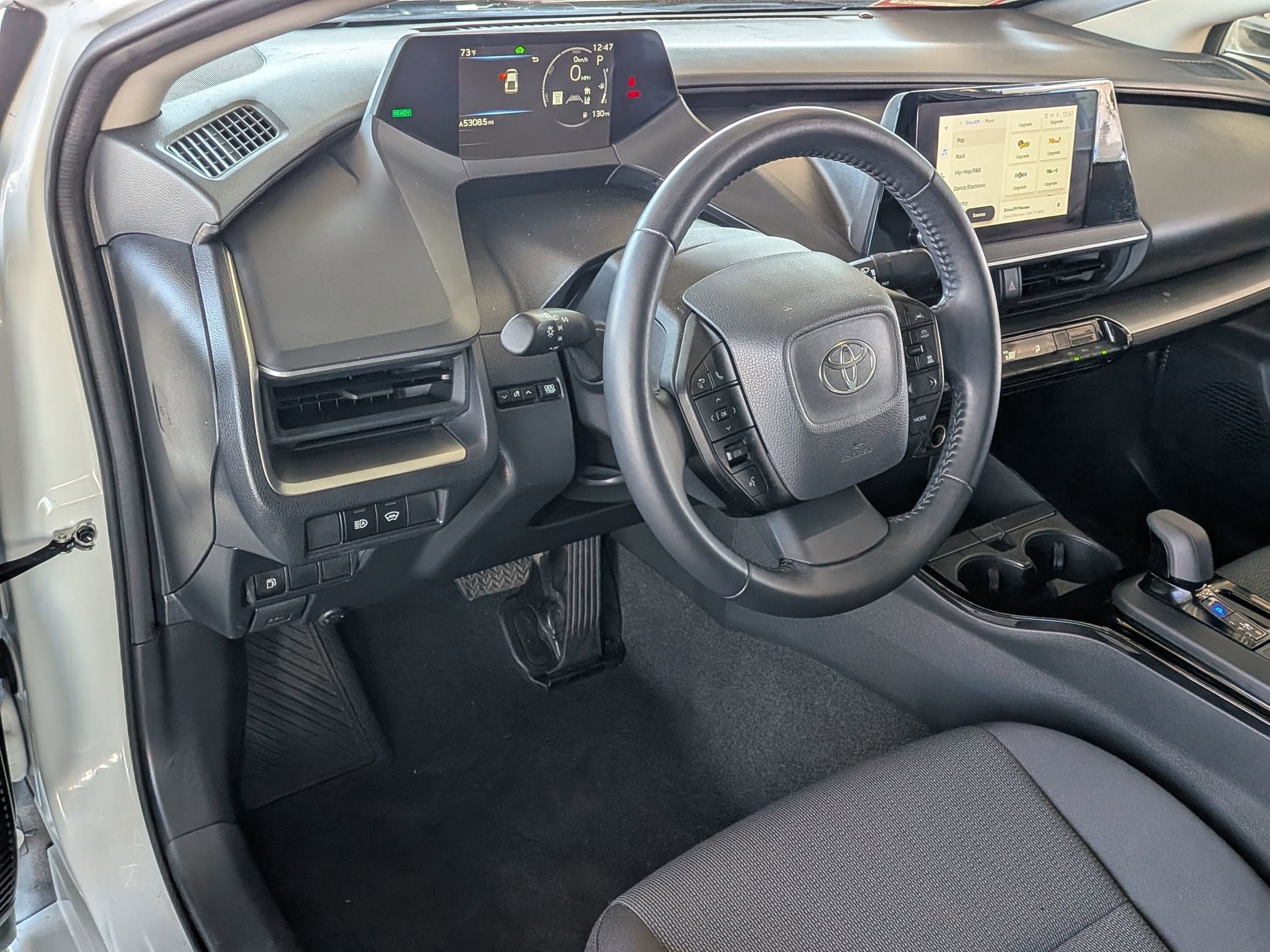 2023 Toyota PRIUS LE