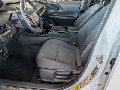 2023 Toyota PRIUS LE