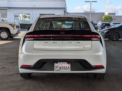 2023 Toyota PRIUS LE