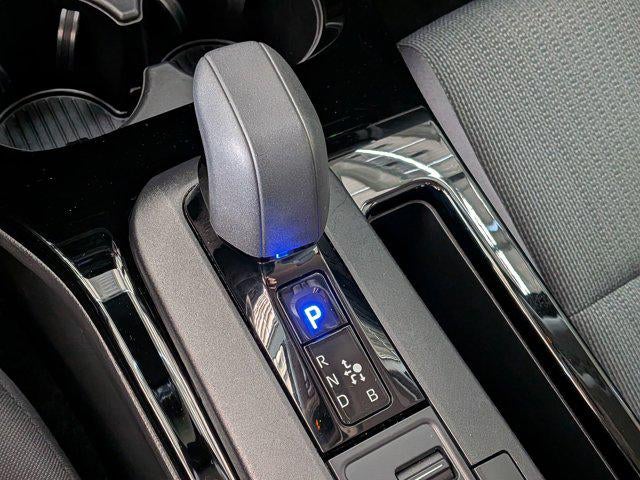 2023 Toyota PRIUS LE