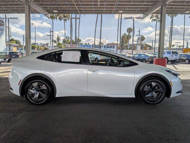 2023 Toyota PRIUS LE