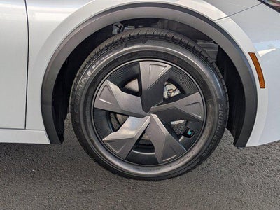 2023 Toyota PRIUS LE