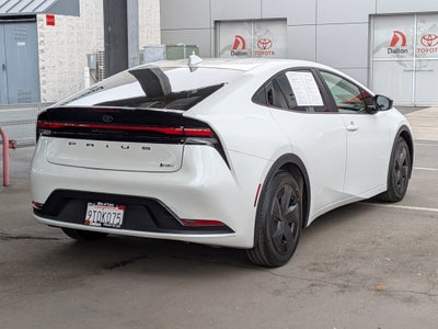 2025 Toyota PRIUS LE