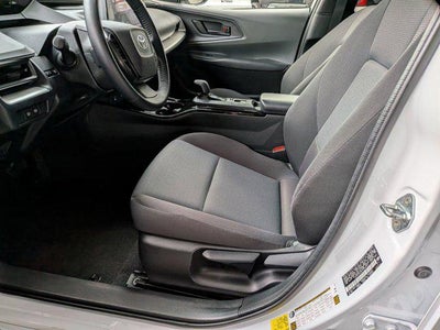 2025 Toyota PRIUS LE