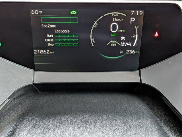 2025 Toyota PRIUS LE