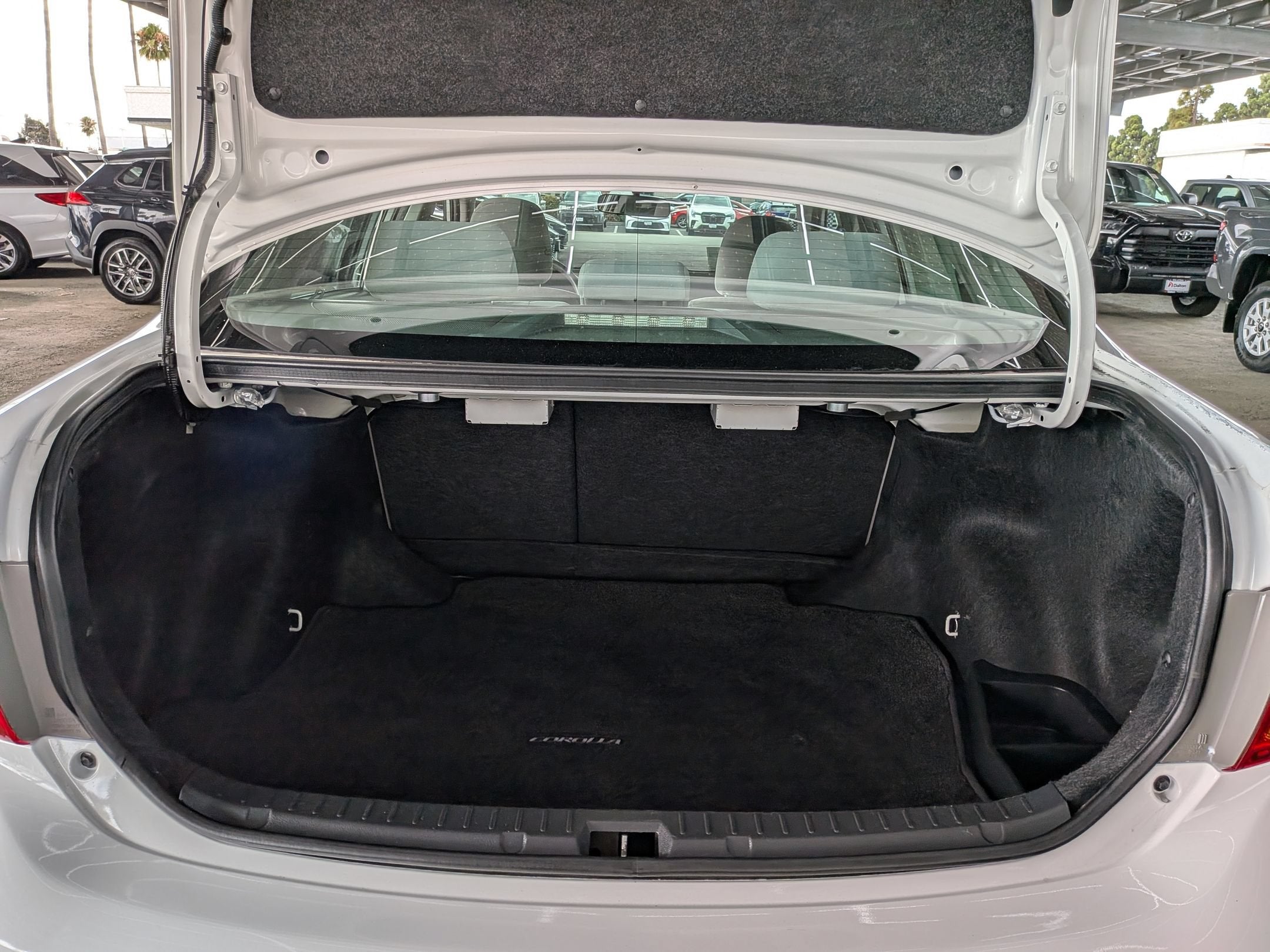 2009 Toyota COROLLA LE