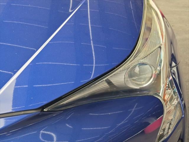 2018 Toyota Prius One