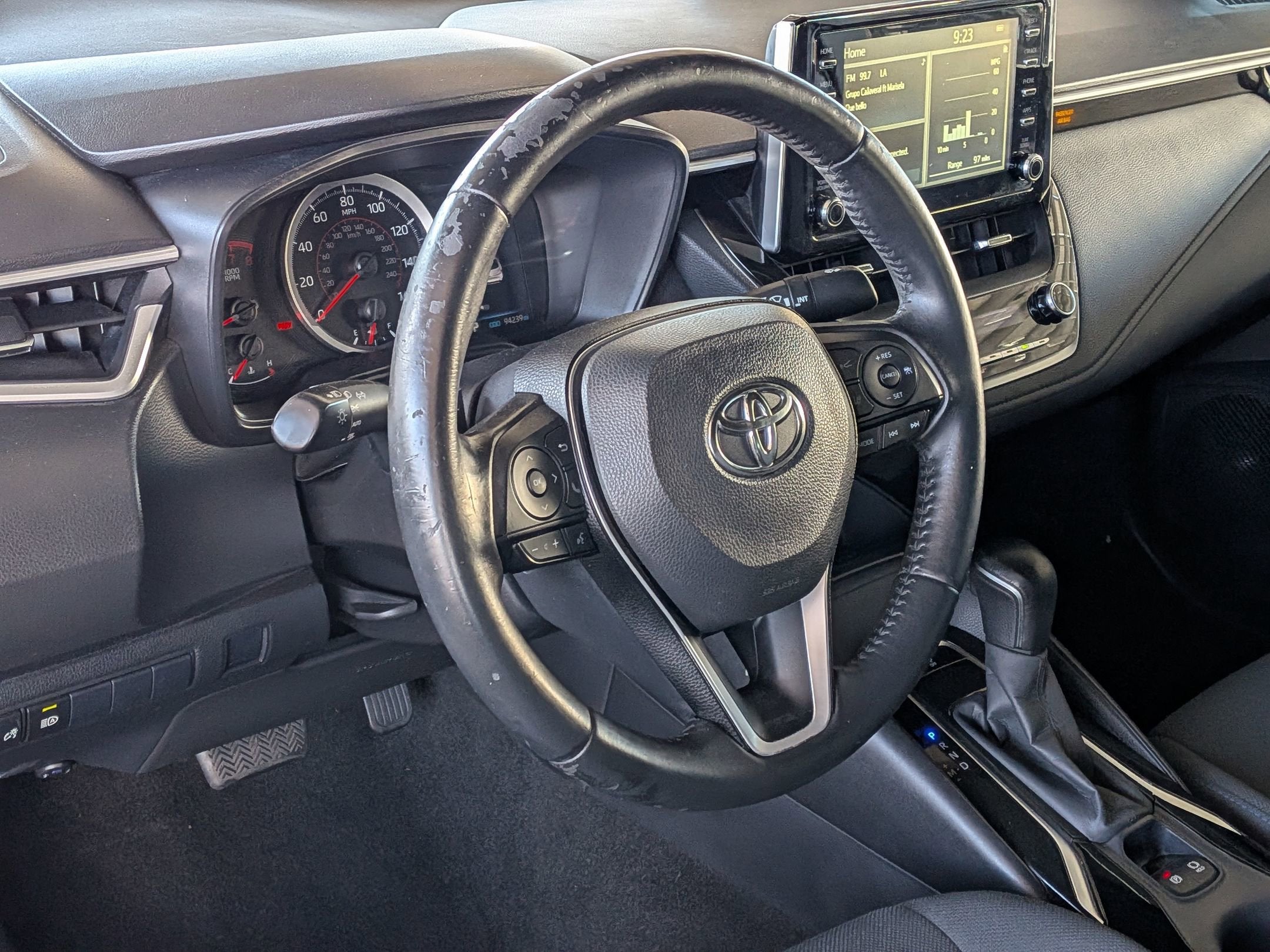 2020 Toyota COROLLA SE