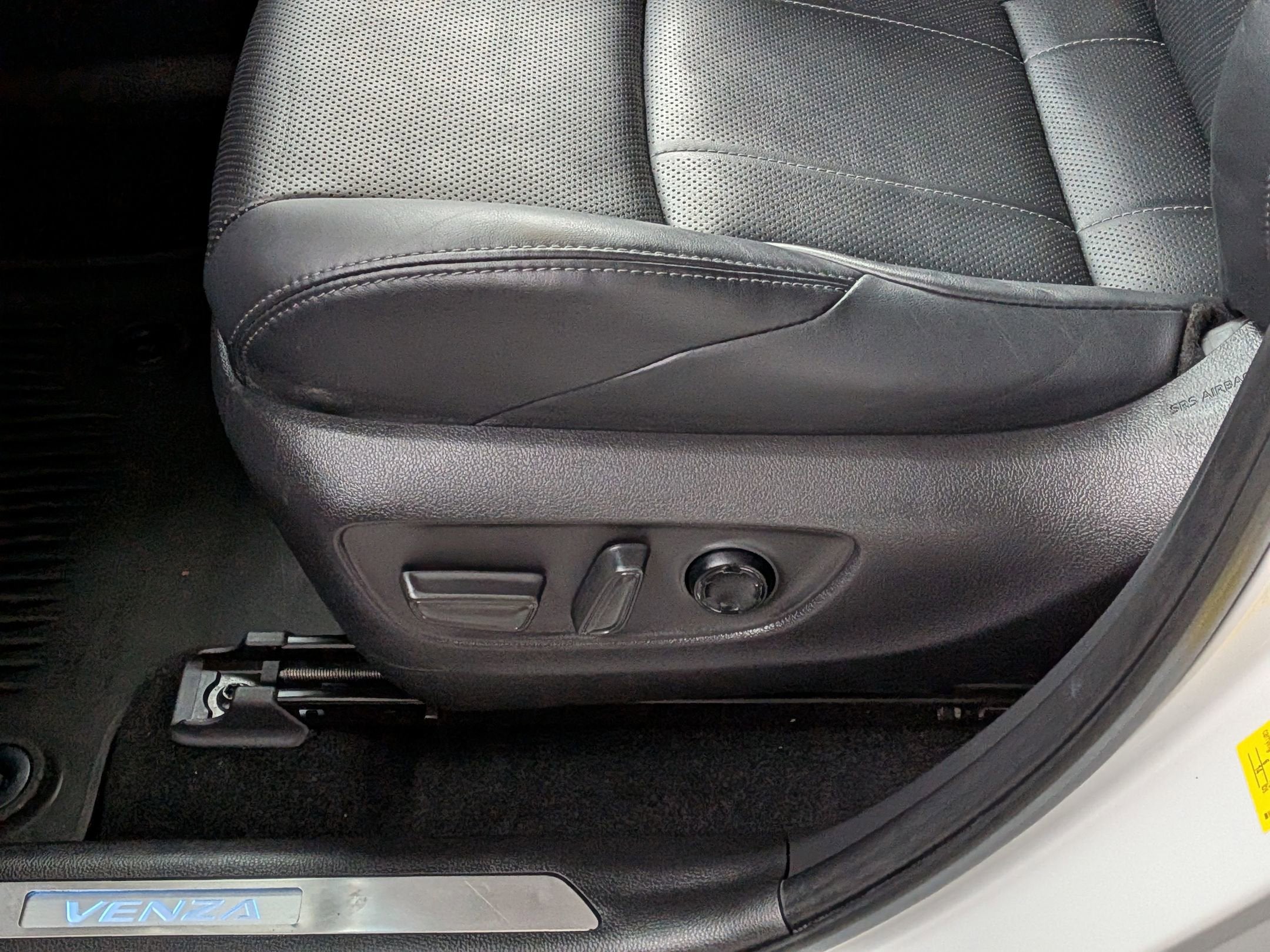 2023 Toyota Venza Limited