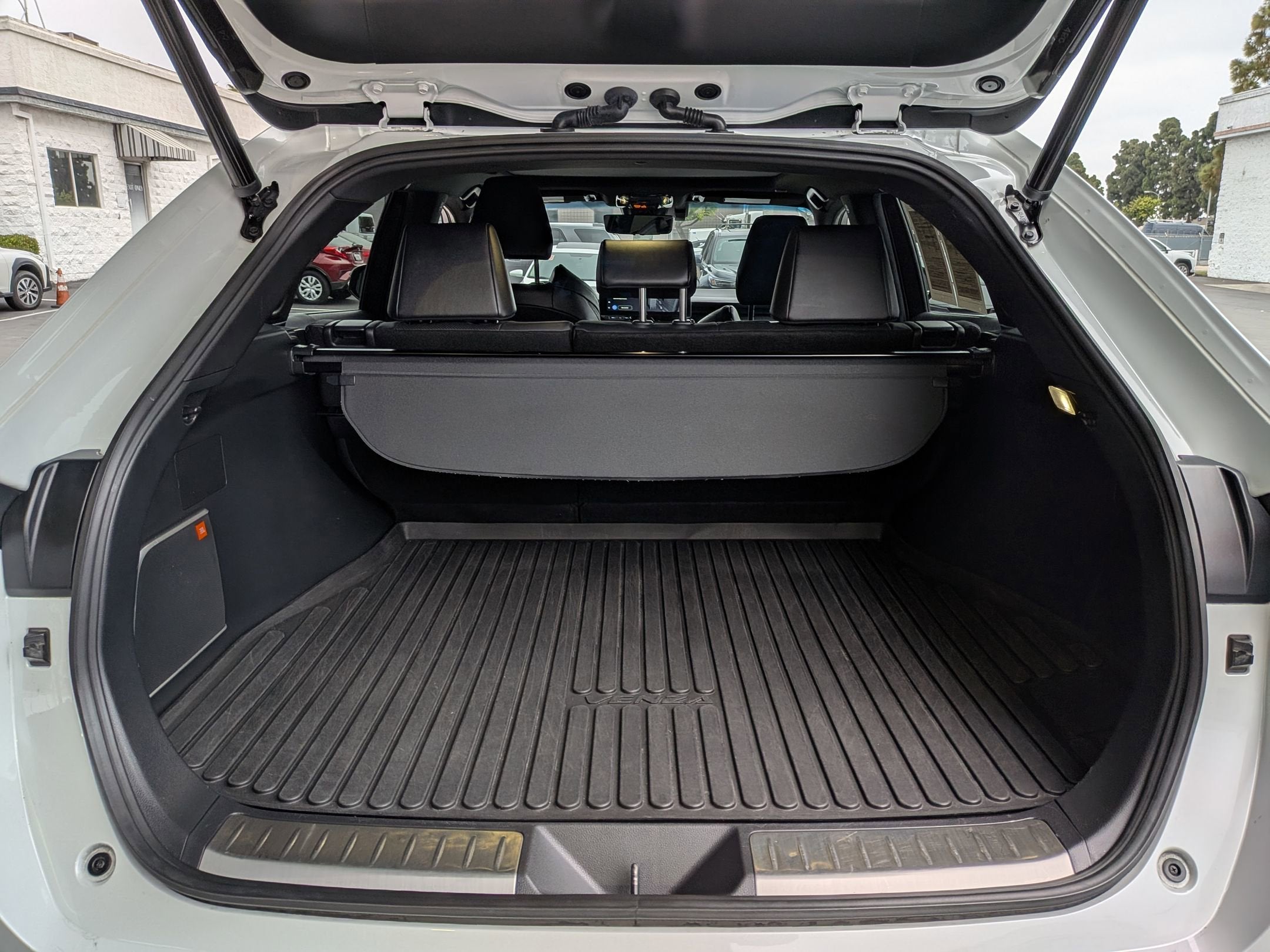 2023 Toyota Venza Limited