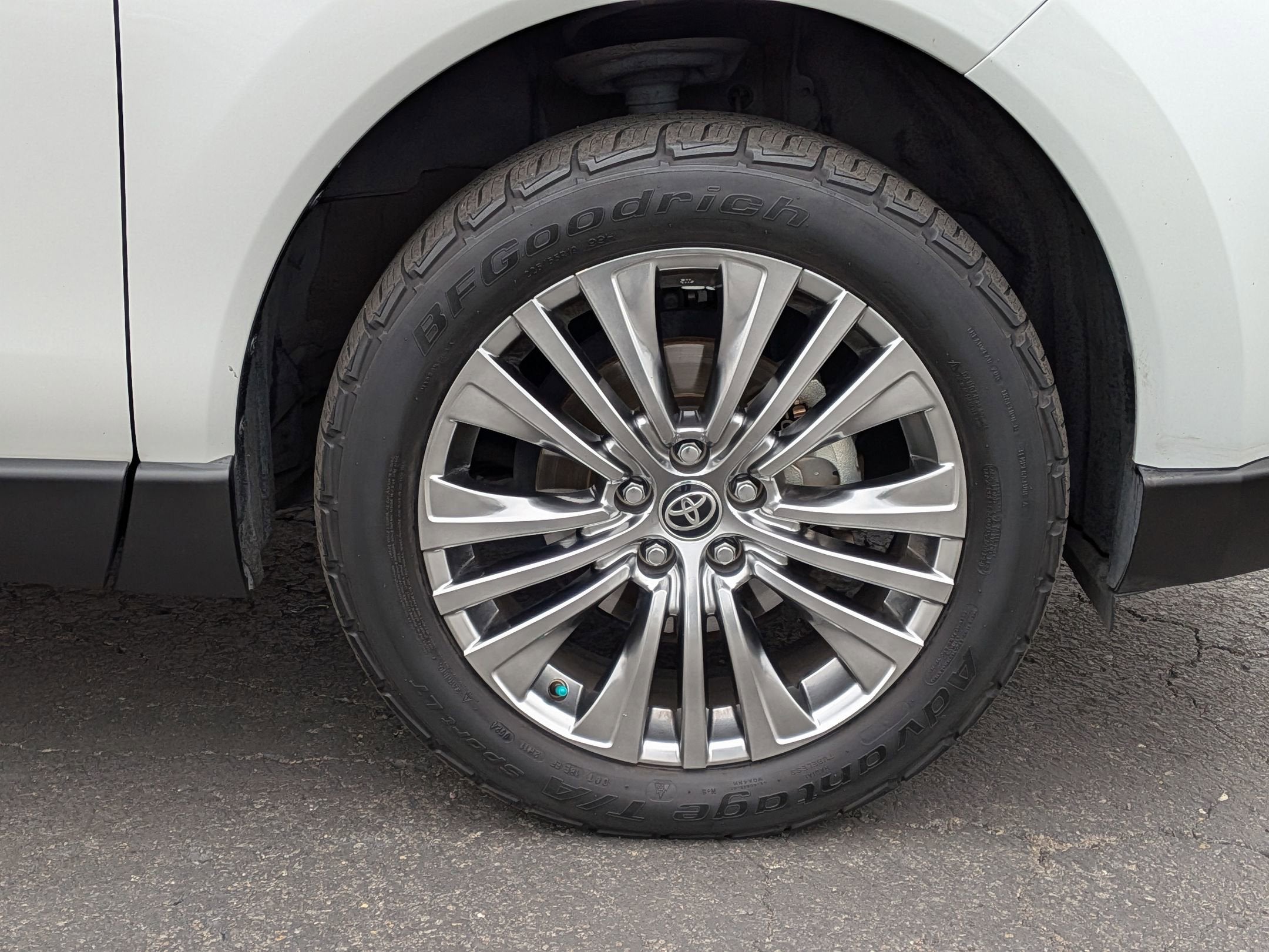 2023 Toyota Venza Limited