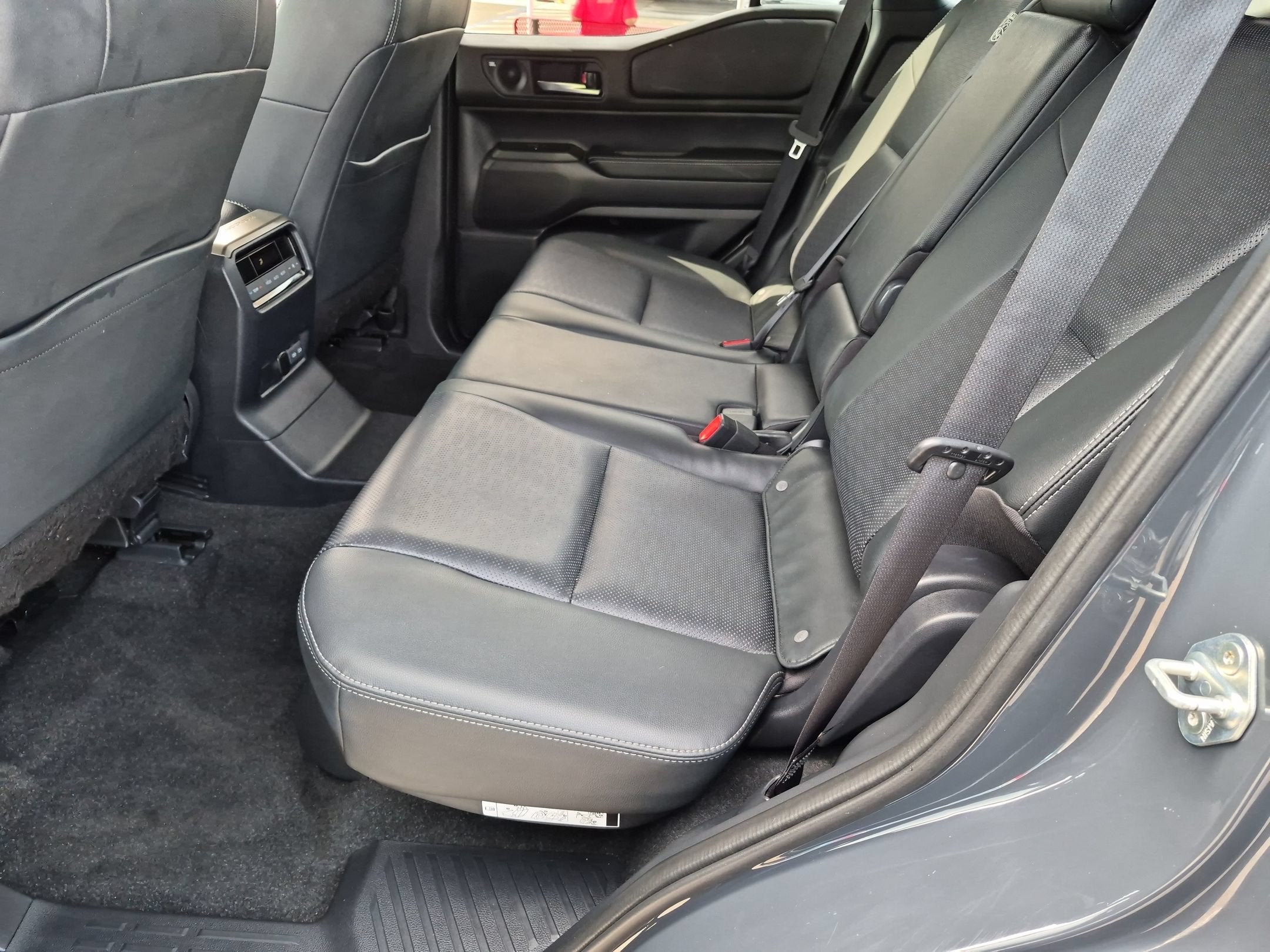 2024 Toyota Land Cruiser 4DR 4WD