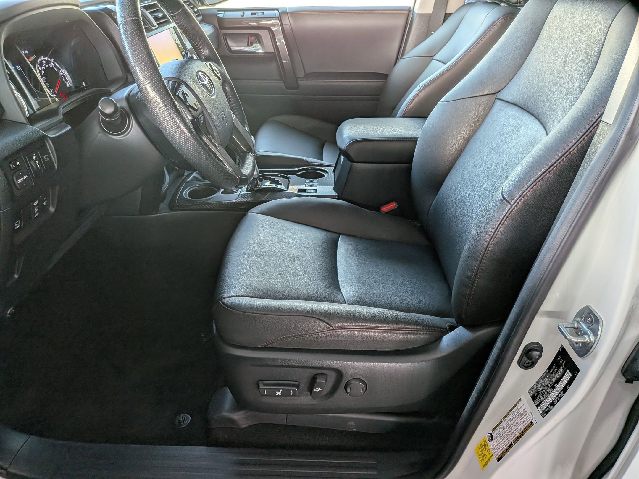 2023 Toyota 4RUNNER TRD Off Road Premium