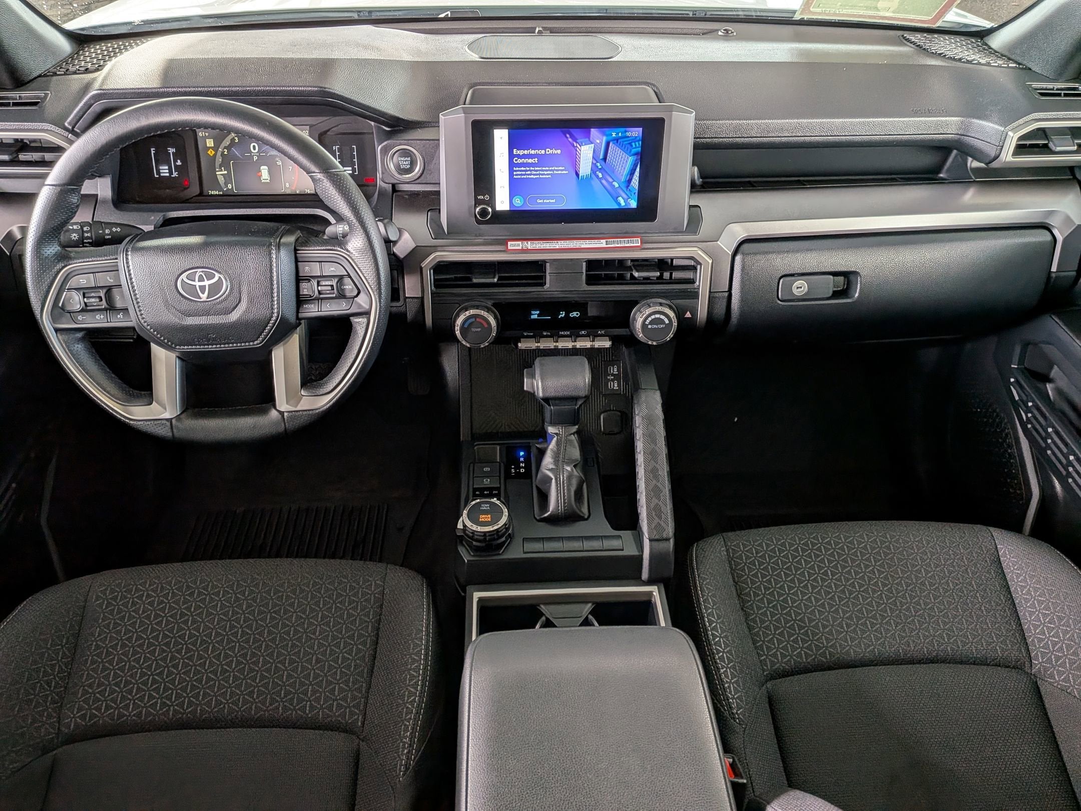 2025 Toyota 4RUNNER SR5