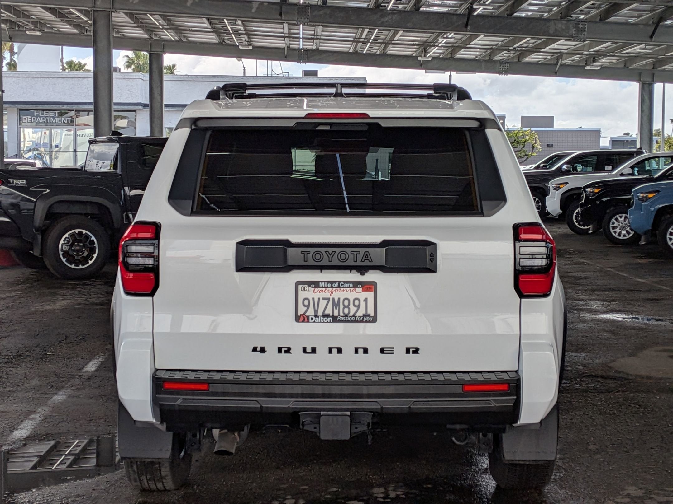 2025 Toyota 4RUNNER SR5