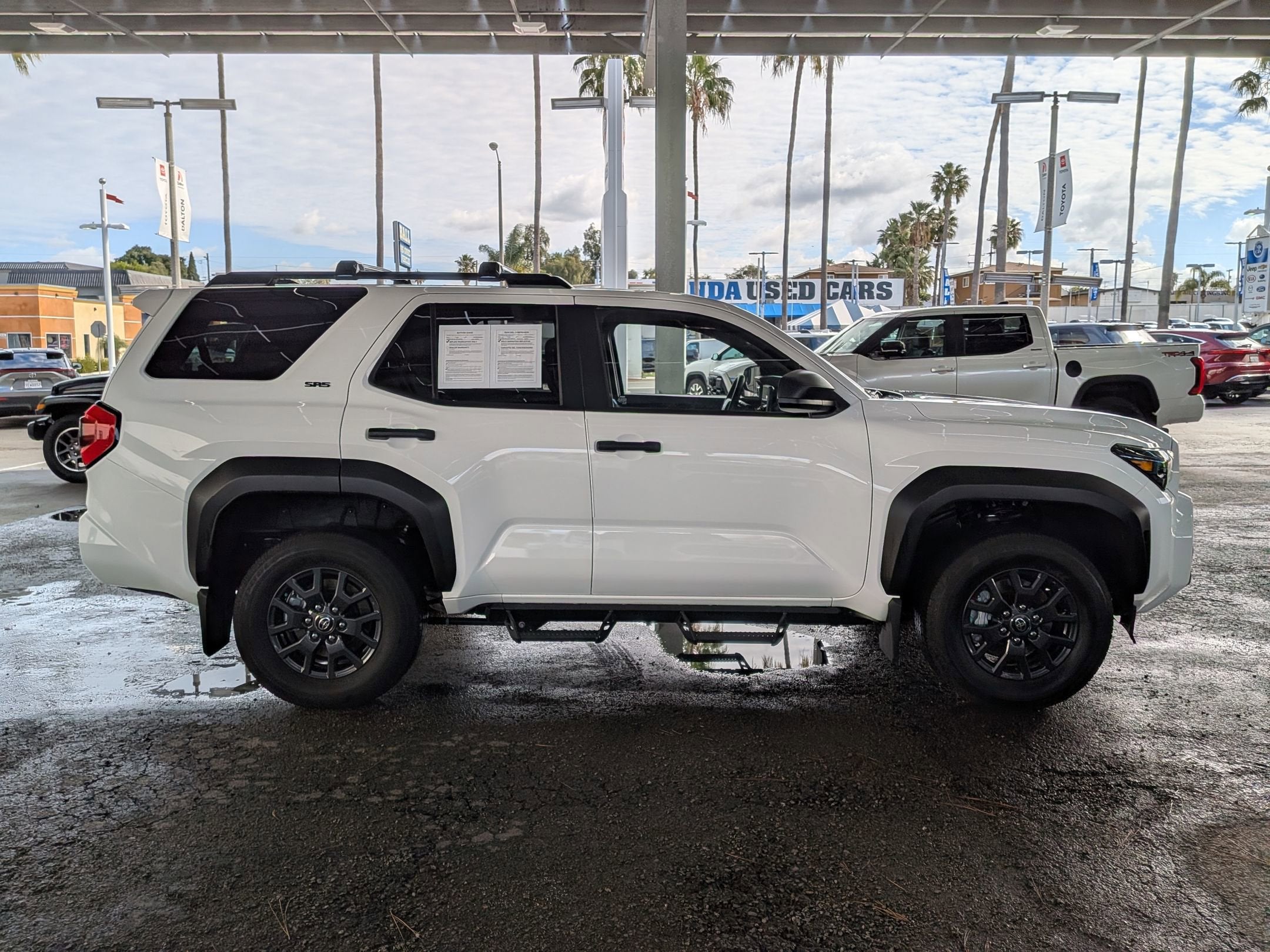 2025 Toyota 4RUNNER SR5