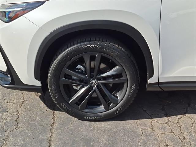 2024 Lexus NX PLUG-IN HYBRID ELECTRIC VEHICLE 450h+ Luxury