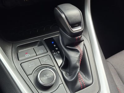 2025 Toyota RAV4 Plug-in Hybrid SE