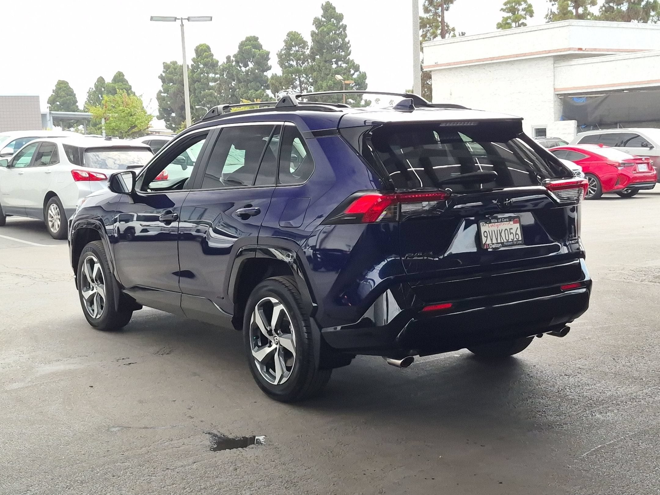 2025 Toyota RAV4 Plug-in Hybrid SE