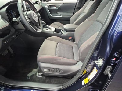 2025 Toyota RAV4 Plug-in Hybrid SE