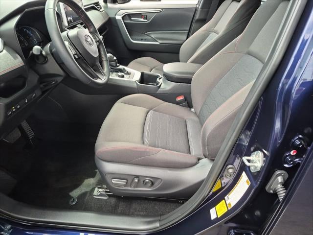 2025 Toyota RAV4 Plug-in Hybrid SE