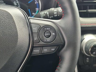 2025 Toyota RAV4 Plug-in Hybrid SE