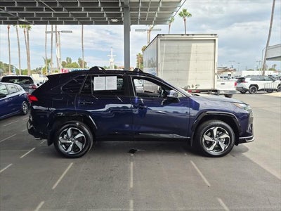 2025 Toyota RAV4 Plug-in Hybrid SE