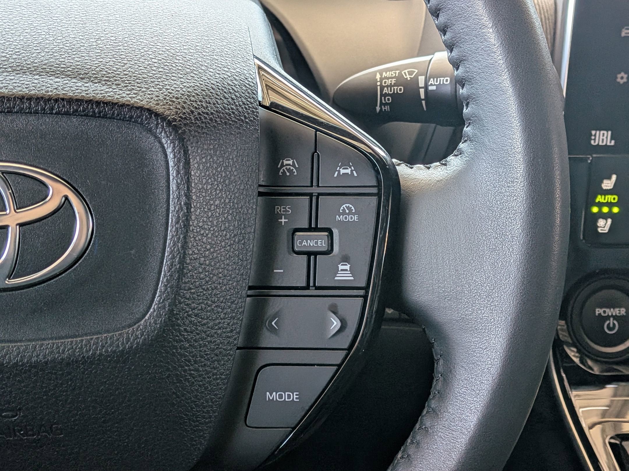 2023 Toyota bZ4X Limited