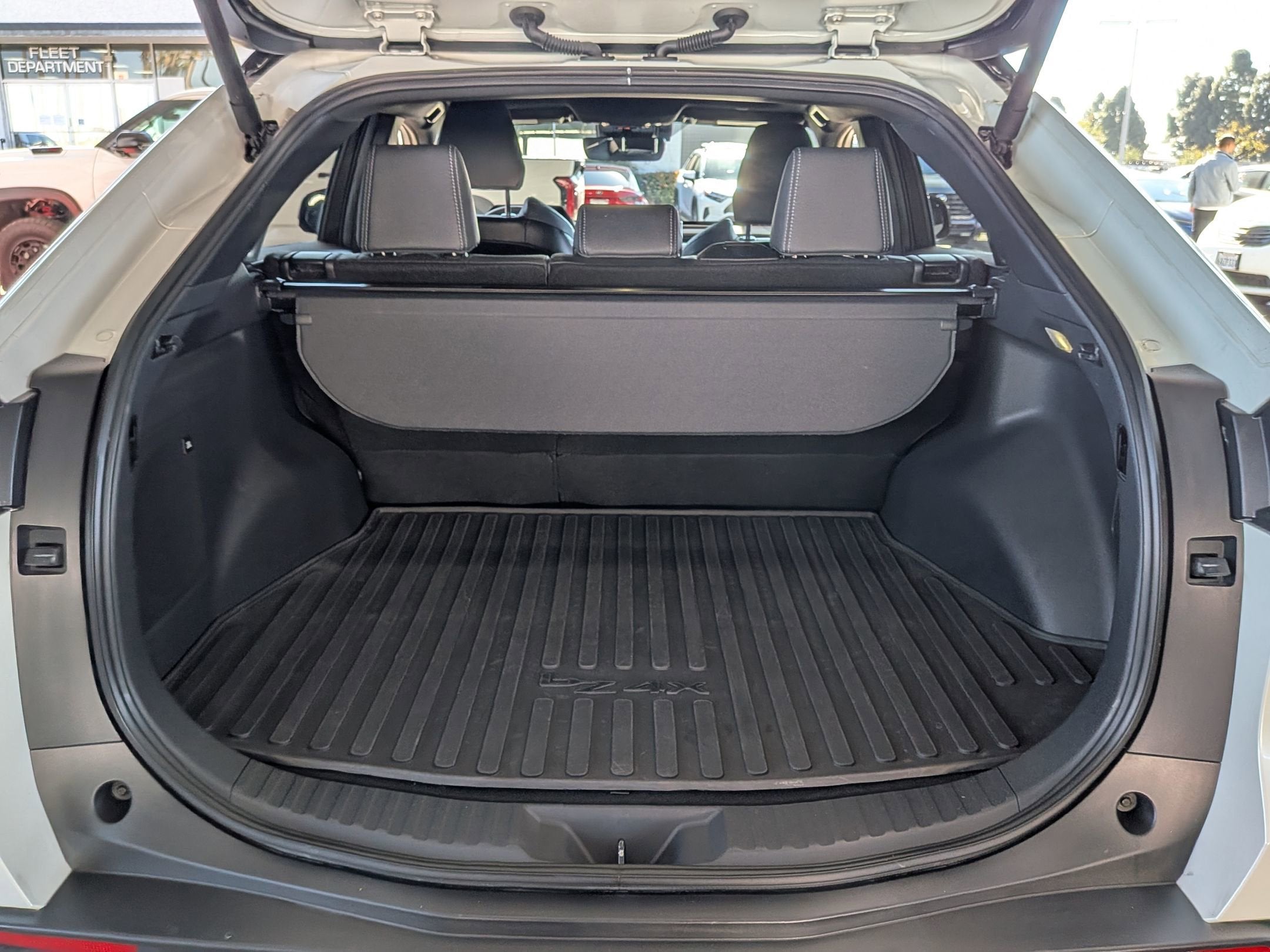 2023 Toyota bZ4X Limited