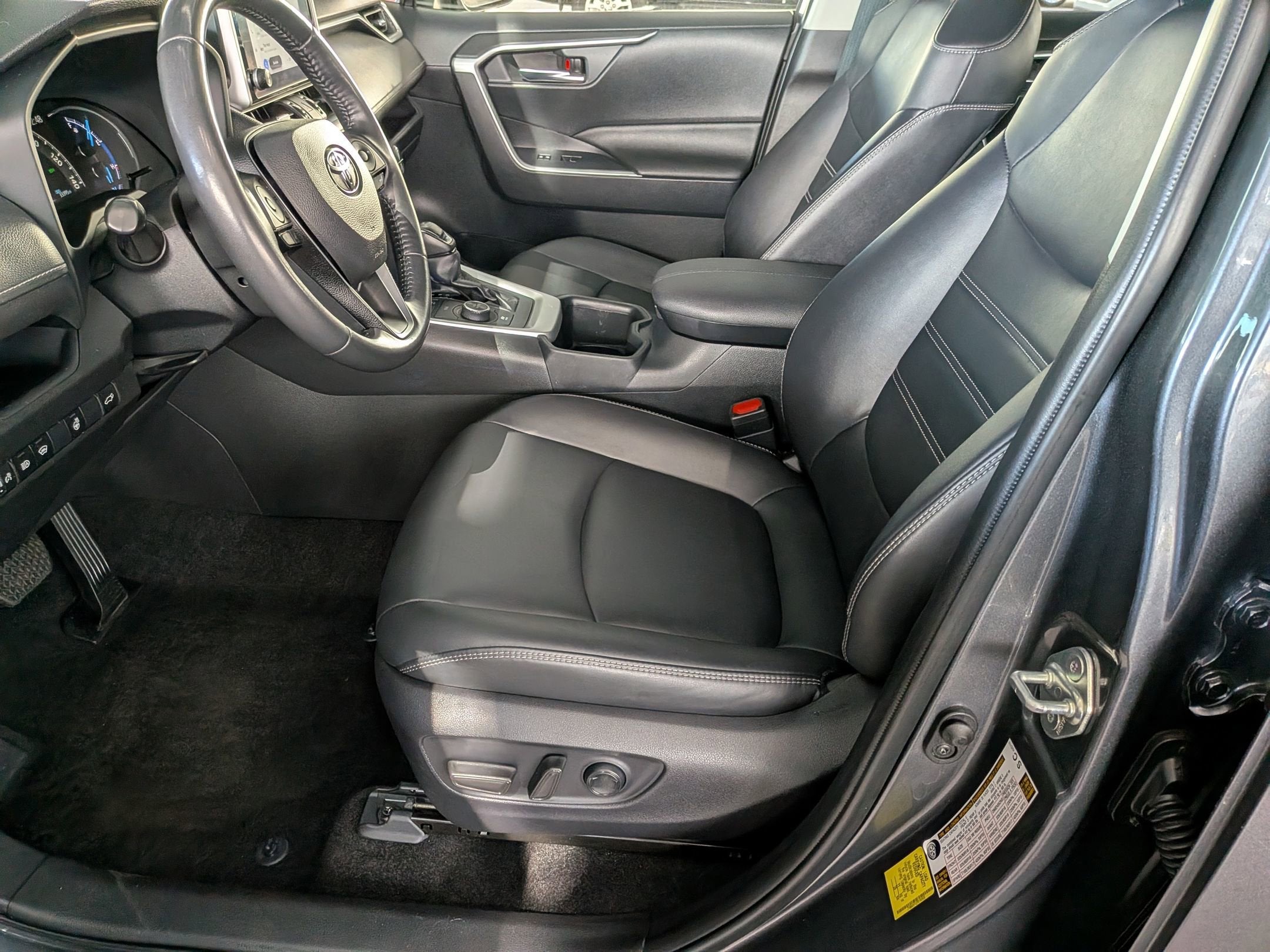 2023 Toyota RAV4 Hybrid Hybrid XLE Premium