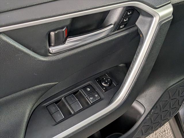 2023 Toyota RAV4 Hybrid Hybrid XLE Premium