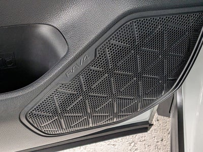 2023 Toyota RAV4 HYBRID Hybrid XLE Premium